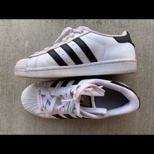 Adidas superstar